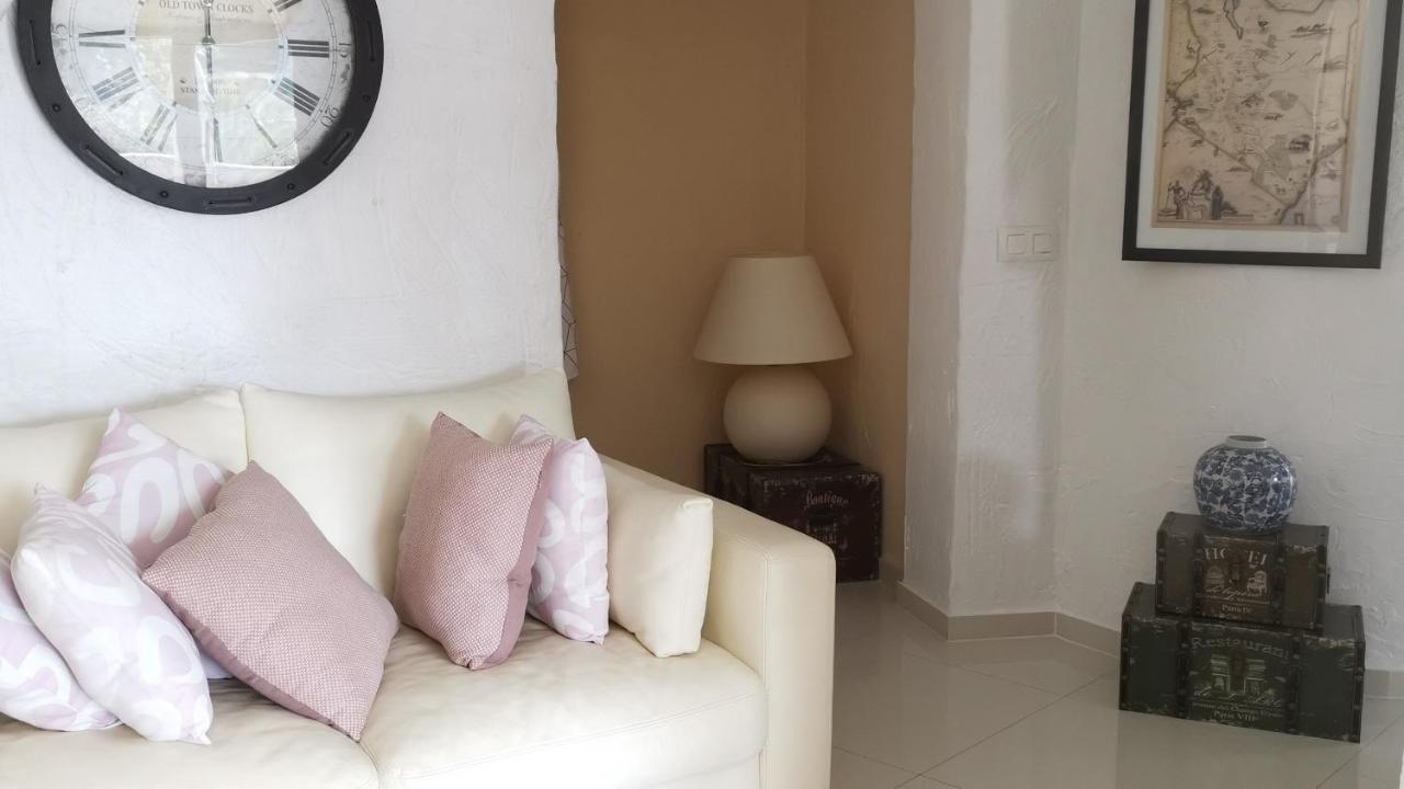 Fustera Villa El Salvador 베니싸 외부 사진